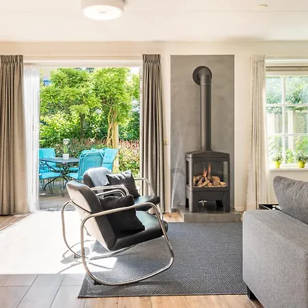 Avondrood Σπίτι διακοπών *